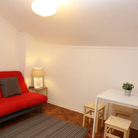 White Cosy Apartment Lisboa Exterior foto